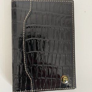 Etienee Aigner Wallet Unisex Brown Small Leather Bi Fold Passcase NWOT